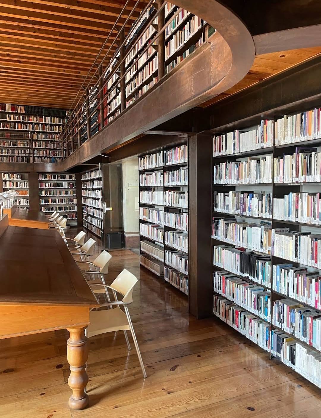 Librería y lugar literario cafe